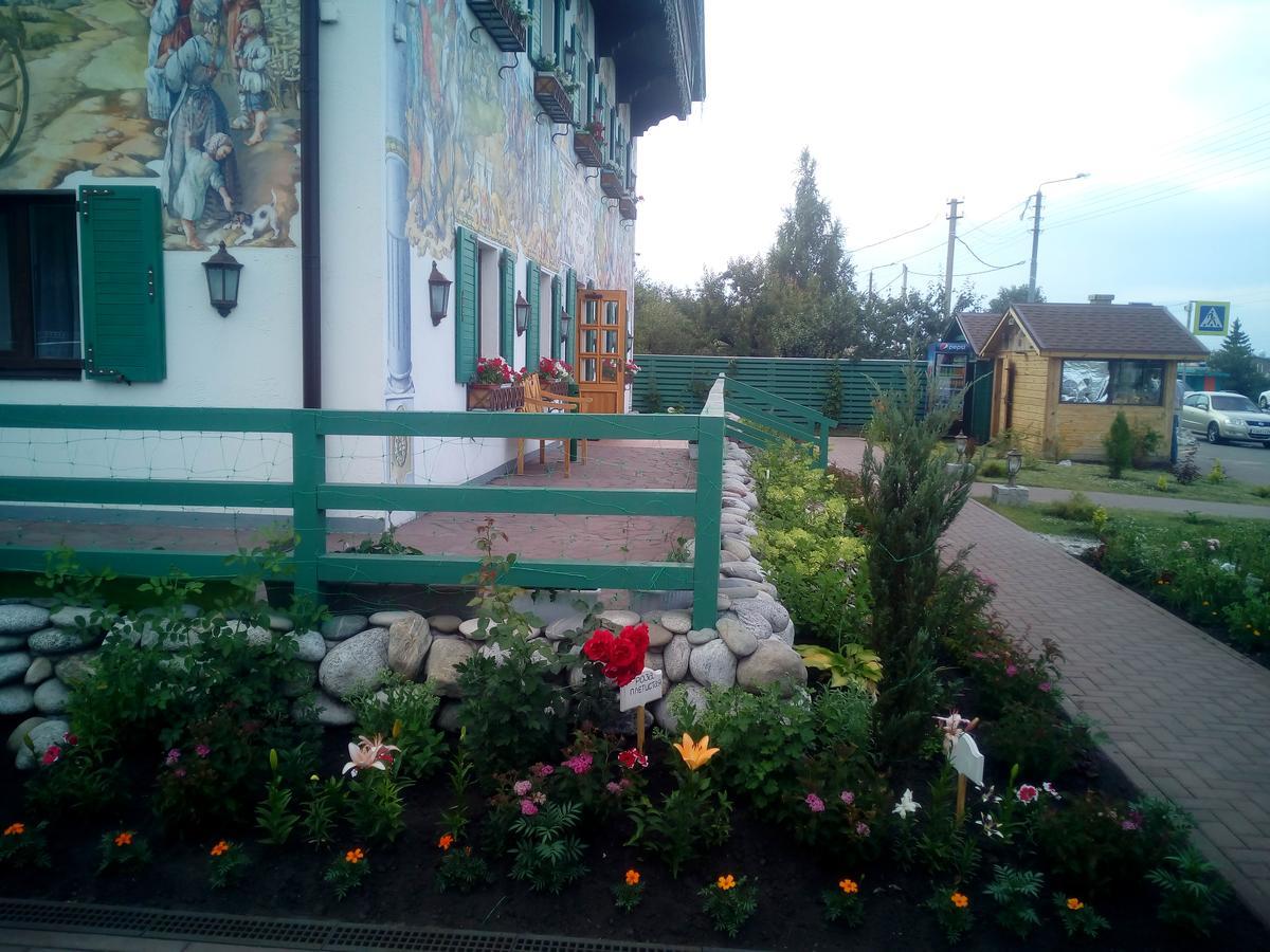 Hotel Muravskiy Trakt Zhdanov Exterior photo